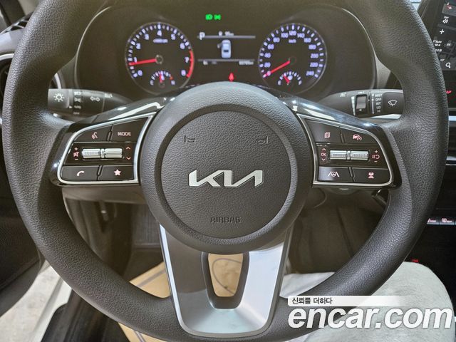Kia K3 (II) 1.6 Trendy 2022 — фото 17