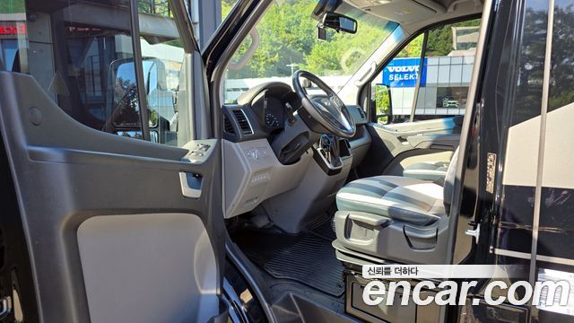 Hyundai Solati 15-seater Luxury 2022 — фото 11