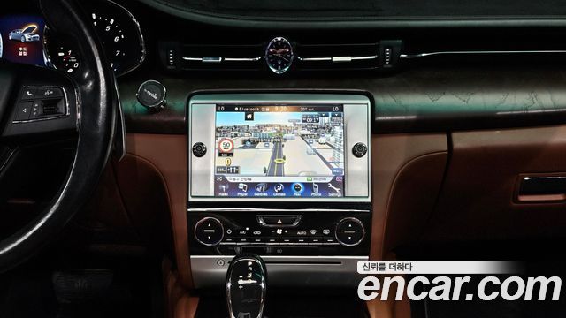 Maserati Quattroporte 3.0 V6 2016 — фото 14