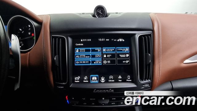 Maserati Levante 3.0 Diesel AWD GranLusso 2018 — фото 18
