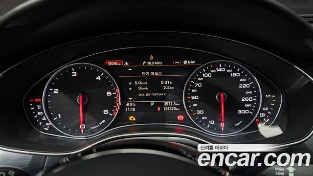 Audi A6 35 TDI Dynamic C7 2015 — фото 8