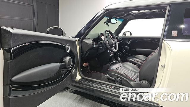 MINI Cooper S Clubman Hampton 2012 — фото 11