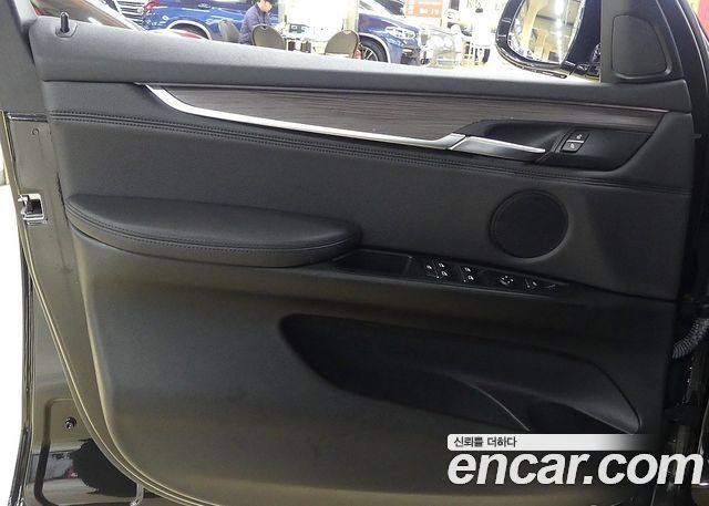 BMW X5 (F15) xDrive 30d 2015 — фото 15
