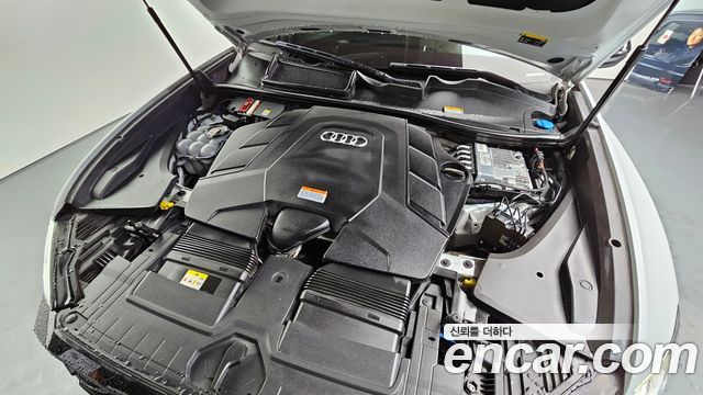 Audi Q8 (4M) 55 TFSI Quattro Premium 2021 — фото 6