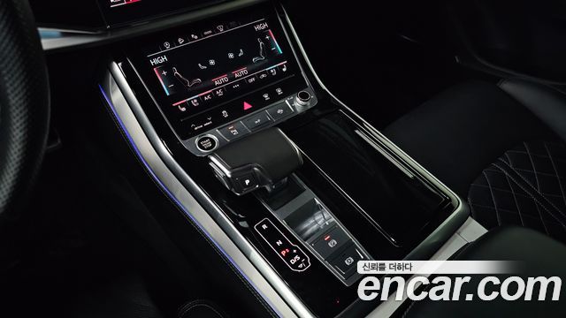 Audi Q8 (4M) 55 TFSI Quattro Premium 2021 — фото 9
