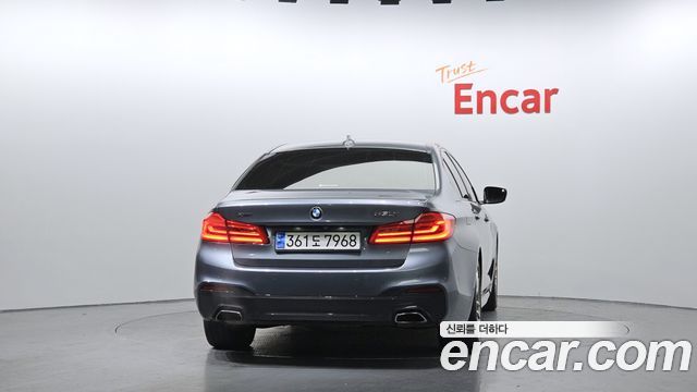 BMW 5 Series (G30) 530i xDrive M Sport Package Plus 2017 — фото 4