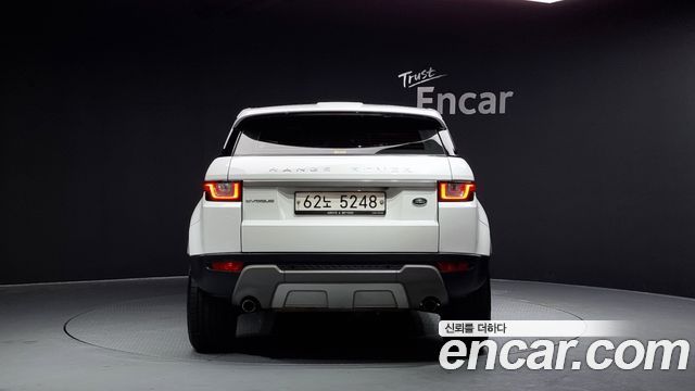 Land Rover Range Rover Evoque 2.0 TD4 SE 2017 — фото 4