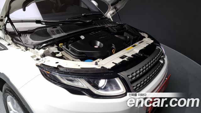 Land Rover Range Rover Evoque 2.0 TD4 SE 2017 — фото 6