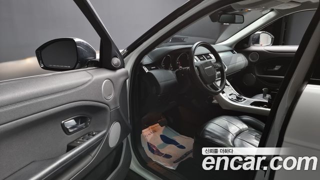 Land Rover Range Rover Evoque 2.0 TD4 SE 2017 — фото 10