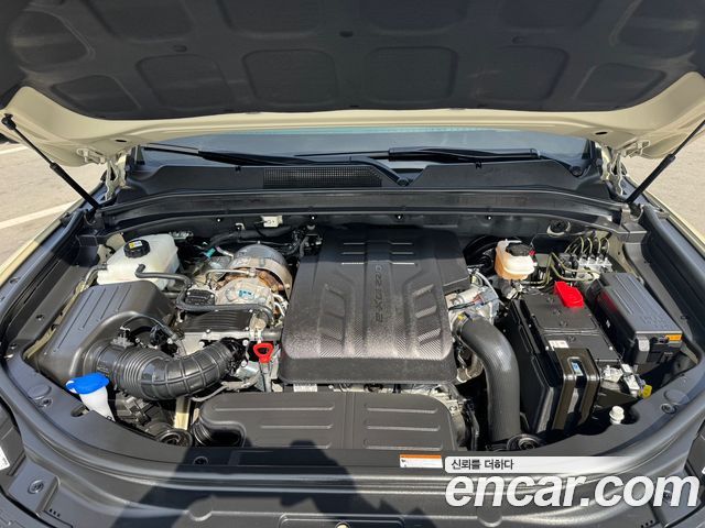 KG Mobility (SsangYong) Rexton Sports Khan Diesel 2.2 4WD Culman Noblesse 2024 — фото 22