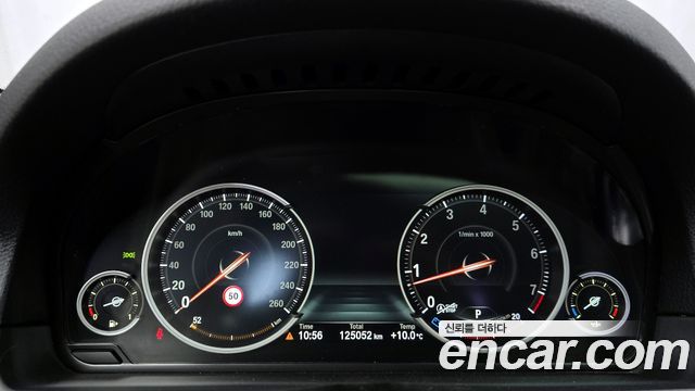 BMW 5 Series (F10) 528i xDrive 2014 — фото 8