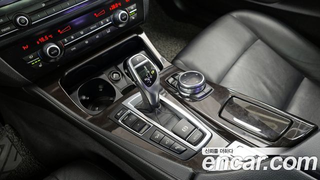 BMW 5 Series (F10) 528i xDrive 2014 — фото 9