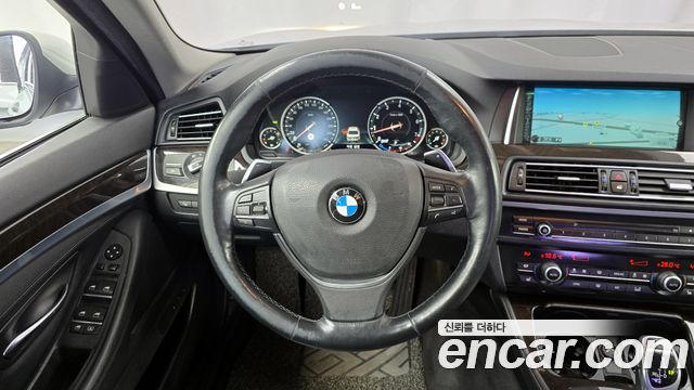 BMW 5 Series (F10) 528i xDrive 2014 — фото 13