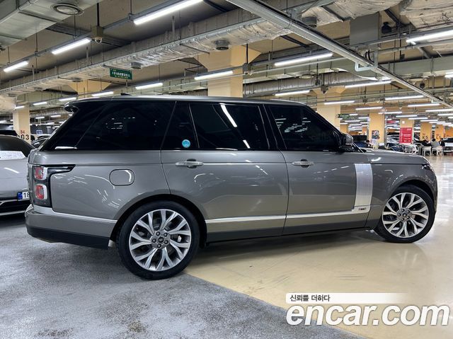 Land Rover Range Rover (IV) 4.4 SDV8 AB LWB DIESEL 2019 — фото 4