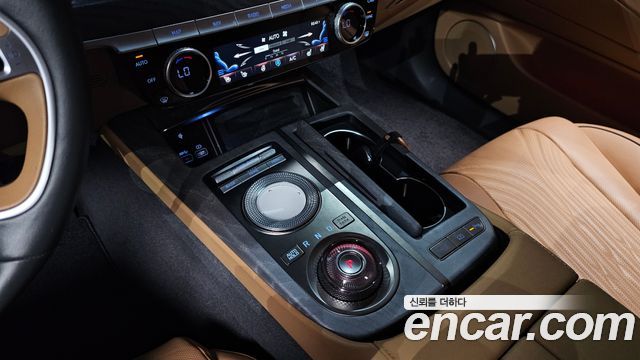 Genesis G80 (RG3) Gasoline 2.5 Turbo AWD 2022 — фото 9