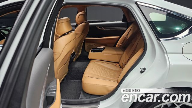 Genesis G80 (RG3) Gasoline 2.5 Turbo AWD 2022 — фото 19