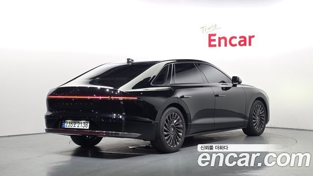 Hyundai Grandeur Hybrid (GN7) Calligraphy 2023 — фото 2