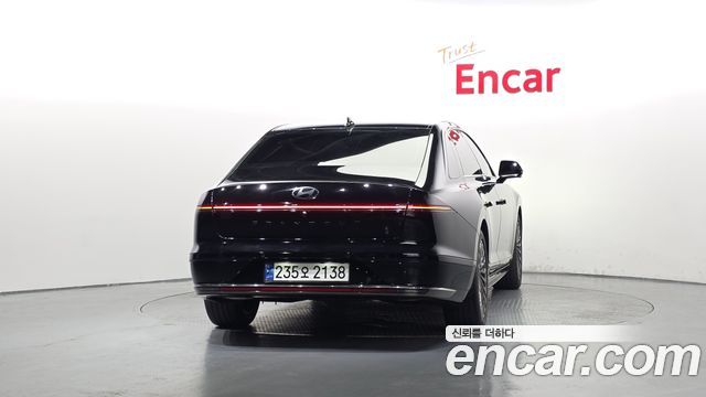 Hyundai Grandeur Hybrid (GN7) Calligraphy 2023 — фото 4