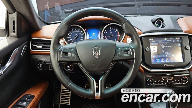 Maserati Ghibli 3.0 Diesel 3rd 2016 — фото 13