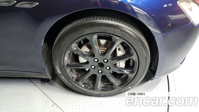 Maserati Ghibli 3.0 Diesel 3rd 2015 — фото 5