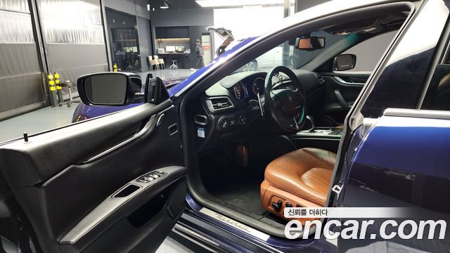 Maserati Ghibli 3.0 Diesel 3rd 2015 — фото 10