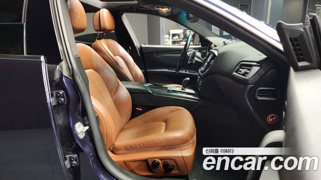 Maserati Ghibli 3.0 Diesel 3rd 2015 — фото 11