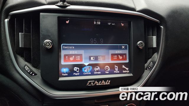 Maserati Ghibli 3.0 Diesel 3rd 2015 — фото 16