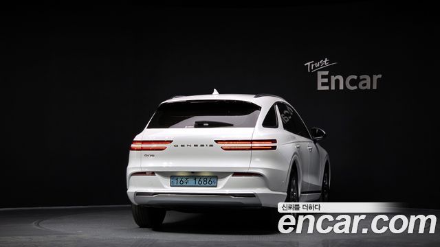 Genesis Electrified (GV70) e-AWD 2022 — фото 4
