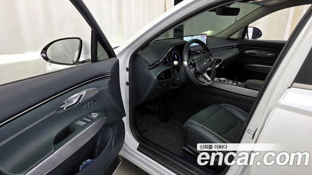 Genesis Electrified (GV70) e-AWD 2022 — фото 10