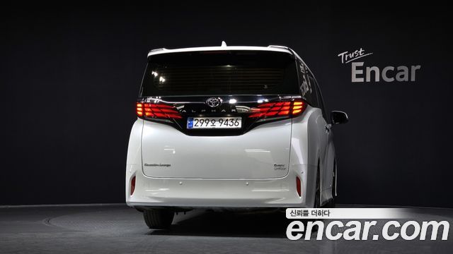 Toyota Alphard (IV) 2.5 HEV Executive AWD 2024 — фото 4