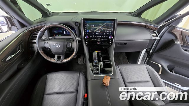 Toyota Alphard (IV) 2.5 HEV Executive AWD 2024 — фото 7