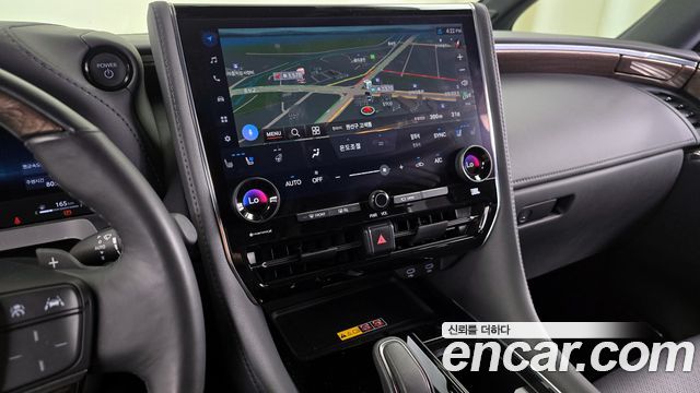 Toyota Alphard (IV) 2.5 HEV Executive AWD 2024 — фото 14