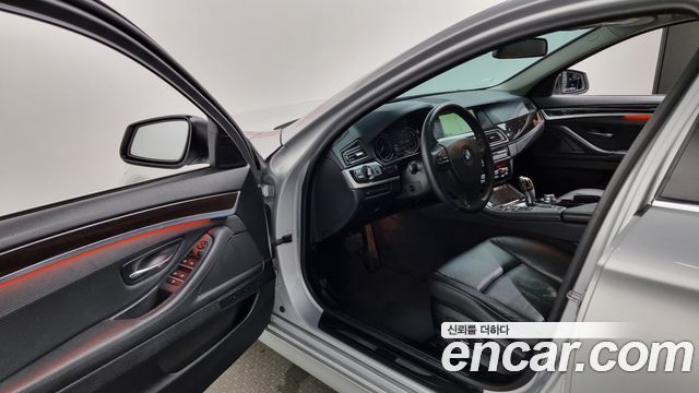 BMW 5 Series (F10) 520d 2013 — фото 13