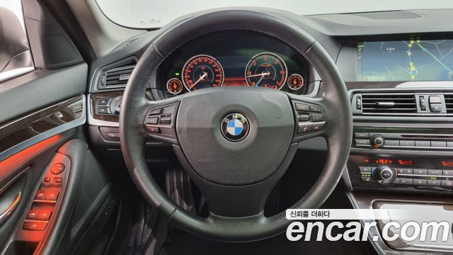 BMW 5 Series (F10) 520d 2013 — фото 16