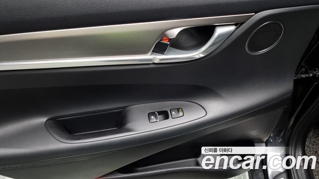 Hyundai Grandeur (IG) 3.0 LPi Rent Car Premium 2021 — фото 18