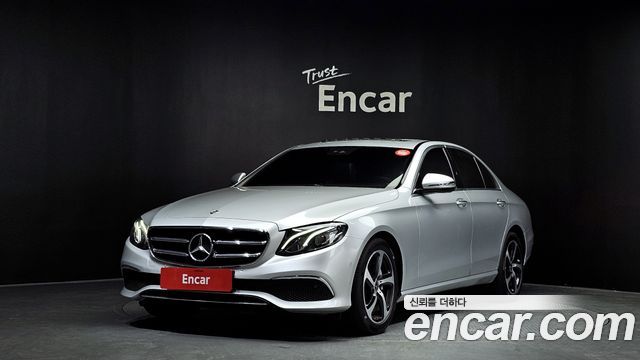 Mercedes-Benz E-Class (W213) E250 Avantgarde 2020 — фото 1