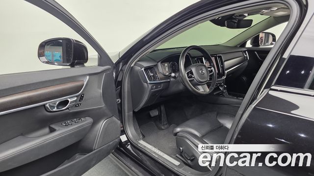Volvo V90 Cross Country D5 AWD 2017 — фото 10