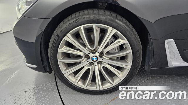 BMW 7 Series (G11) 750Li xDrive 2016 — фото 5
