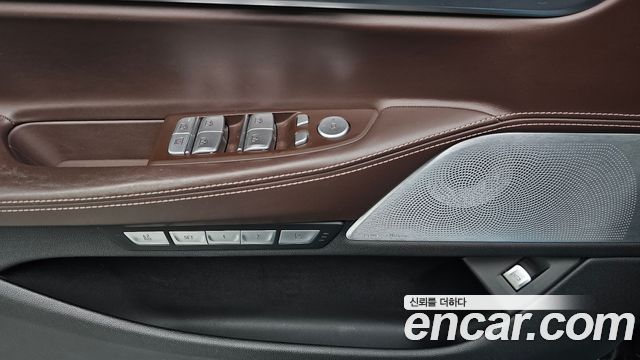 BMW 7 Series (G11) 750Li xDrive 2016 — фото 18