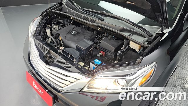 Toyota Sienna 3.5 AWD 2017 — фото 6