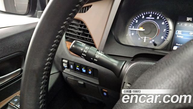 Toyota Sienna 3.5 AWD 2017 — фото 17