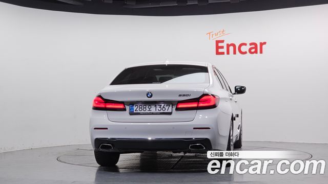BMW 5 Series (G30) 530i Luxury 2021 — фото 4