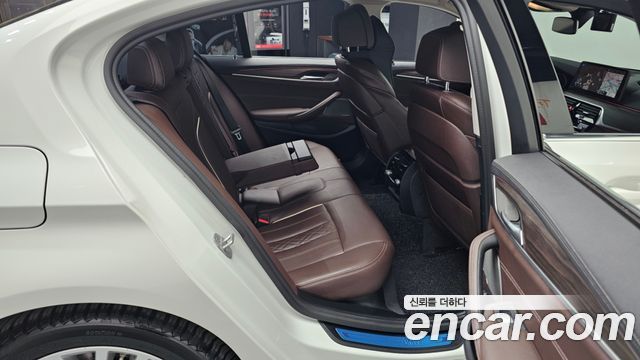 BMW 5 Series (G30) 530i Luxury 2021 — фото 12