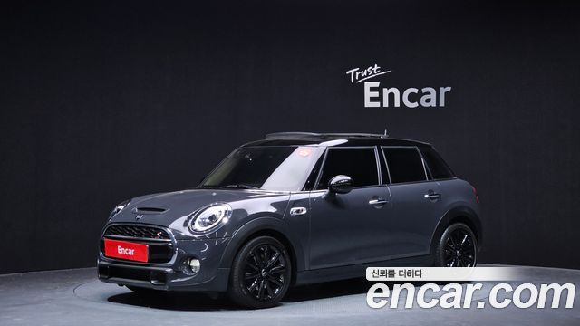 MINI Cooper S 5Door Standard 3rd