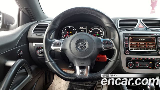 Volkswagen Scirocco 2.0 TDI R-Line 2012 — фото 13