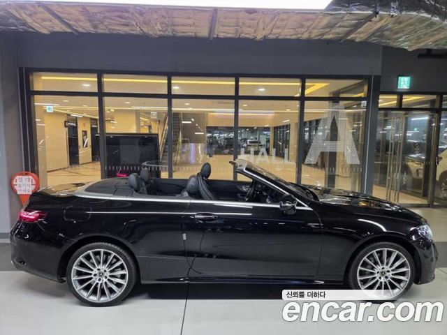 Mercedes-Benz E-Class (W213) E450 4MATIC Cabriolet 2021 — фото 4