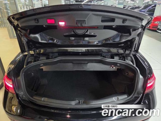 Mercedes-Benz E-Class (W213) E450 4MATIC Cabriolet 2021 — фото 7