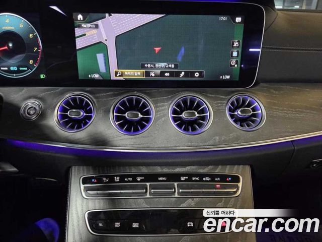 Mercedes-Benz E-Class (W213) E450 4MATIC Cabriolet 2021 — фото 20