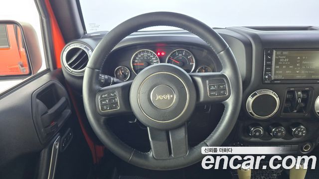 Jeep Wrangler (JK) 2.8 Diesel Rubicon 4Door 2015 — фото 13