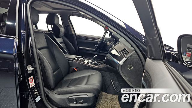 BMW 5 Series (F10) 528i M Aero Dynamic 2016 — фото 10